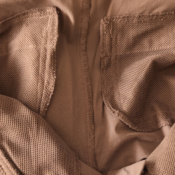 Kirkland Signature Ladies' Ankle Length Travel Pant, 6M Burgundy - Picture 10 of 10